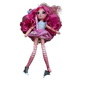 Dream Seekers Magical Fairy Fashion Doll Bella Animal Lover moose toy plush pink